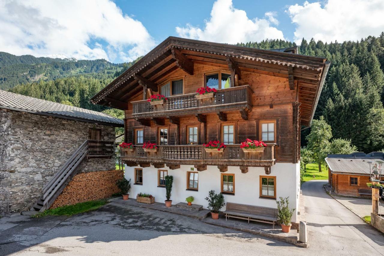 Landhaus Bohrer Lägenhet Mayrhofen Exteriör bild